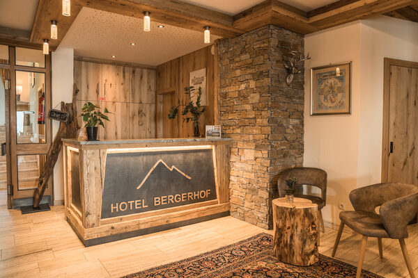 Rezeption Hotel Bergerhof