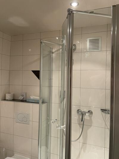 Doppelzimmer ohne Balkon 6